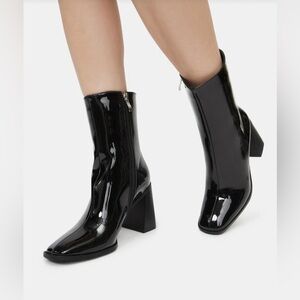 NWOT AZALEA WANG BLACK PATENT DON'T NEED YOU TONIGHT BOOTIES